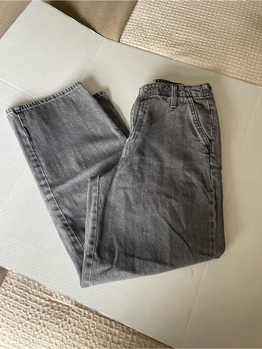 Women’s Relaxed-Fit Jeans